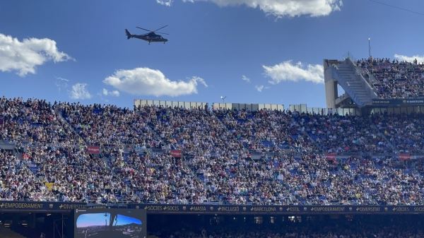 Что окружало финал медиалиги на «Камп Ноу»: Пике на вертолете, мировой рекорд и очень необычные правила