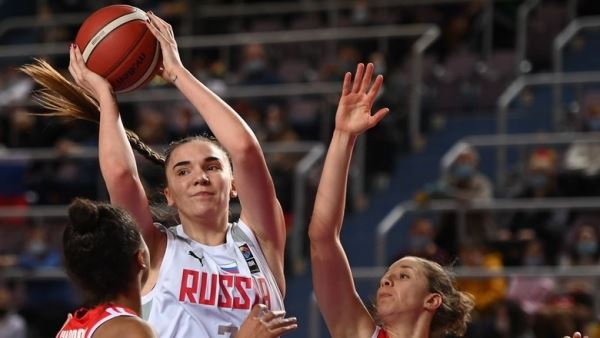 Сборная России по баскетболу уступила Белоруссии, набрав в матче 45 очков