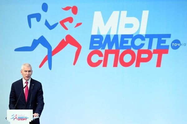 Медведев критикует Fan ID! Задела история с 7-месячным ребенком